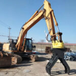 اجاره بیل مکانیکی به همراه چنگ، مگنت و پاکت